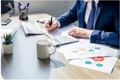 云帳房再獲D輪融資，累計(jì)服務(wù)近140萬企業(yè)，引領(lǐng)財(cái)稅管理SaaS新篇章